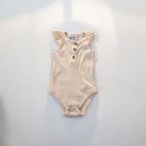 Nicole Miller New York Baby Outfit 6/9 Months